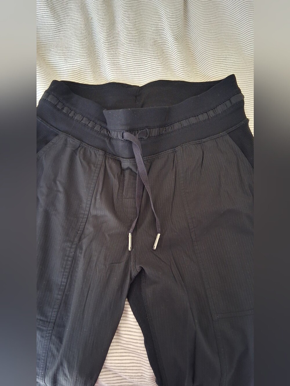 Lululemon Dance Studio Crop 25" Black Size 4 - Picture 4 of 8
